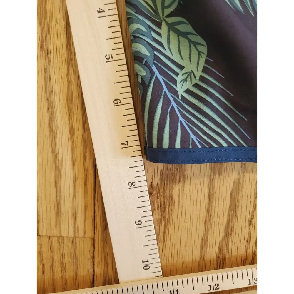 Fair Harbor Boys L Anchor Leaf Print Water Repellent Swim Trunks Evergreen EUC